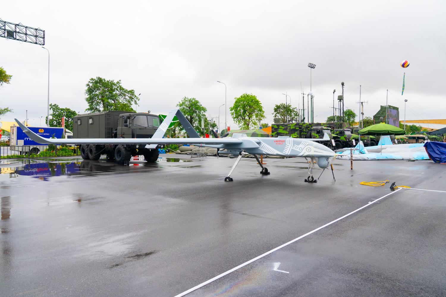 Chiêm ngưỡng dàn khí tài công nghệ cao của Viettel lần đầu tiên được triển lãm - 20250827 Trien lam A80 31