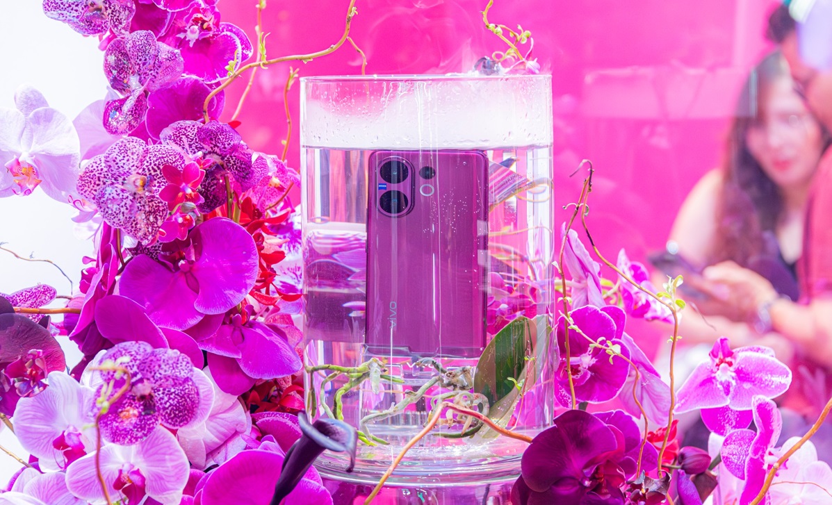 vivo V60 5G: Zoom xa chụp chân dung vẫn nét, xử lý ảnh chuyên nghiệp, siêu pin, siêu bền - 536275075 1486435442504086 702371902414981239 n