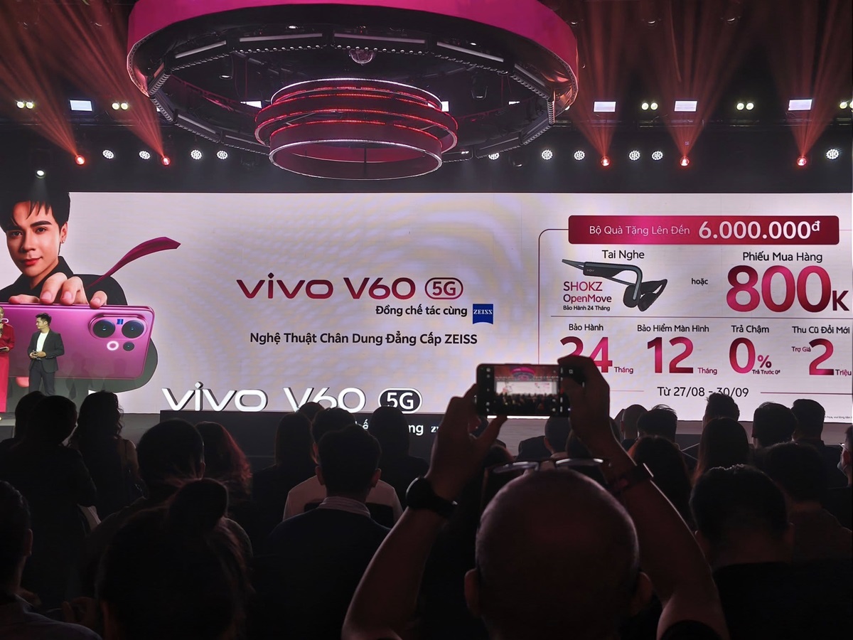 vivo V60 5G: Zoom xa chụp chân dung vẫn nét, xử lý ảnh chuyên nghiệp, siêu pin, siêu bền - 538595714 31166113479670016 8161340984448352420 n