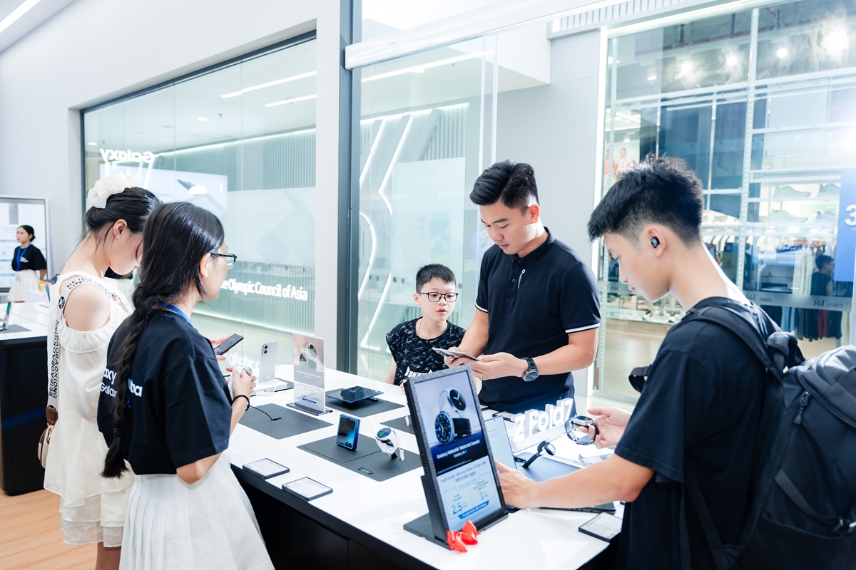 Hệ thống SamCenter tăng gần 20% đơn đặt hàng Galaxy Fold7 và Flip7 - 945