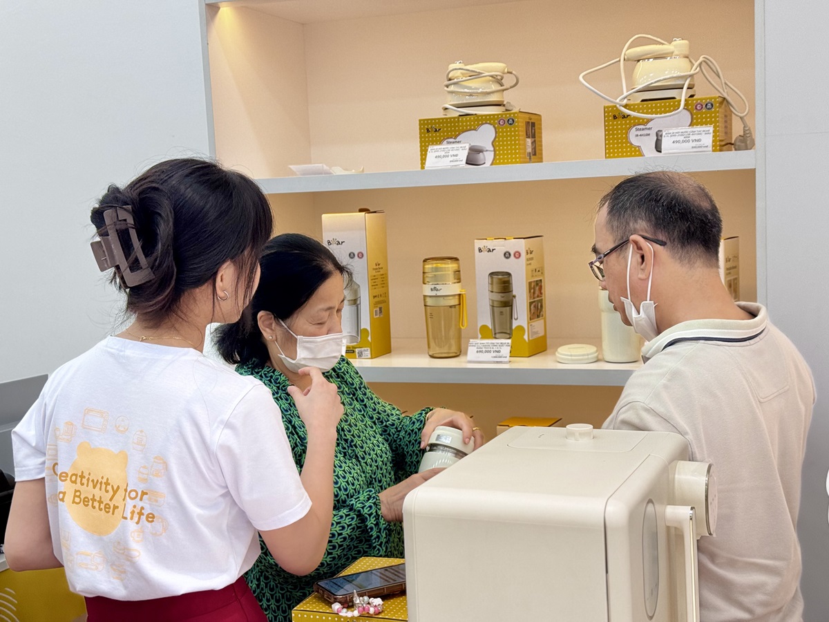 Thương hiệu gia dụng Bear khai trương cửa hàng chính hãng đầu tiên tại Việt Nam - IMG 7951