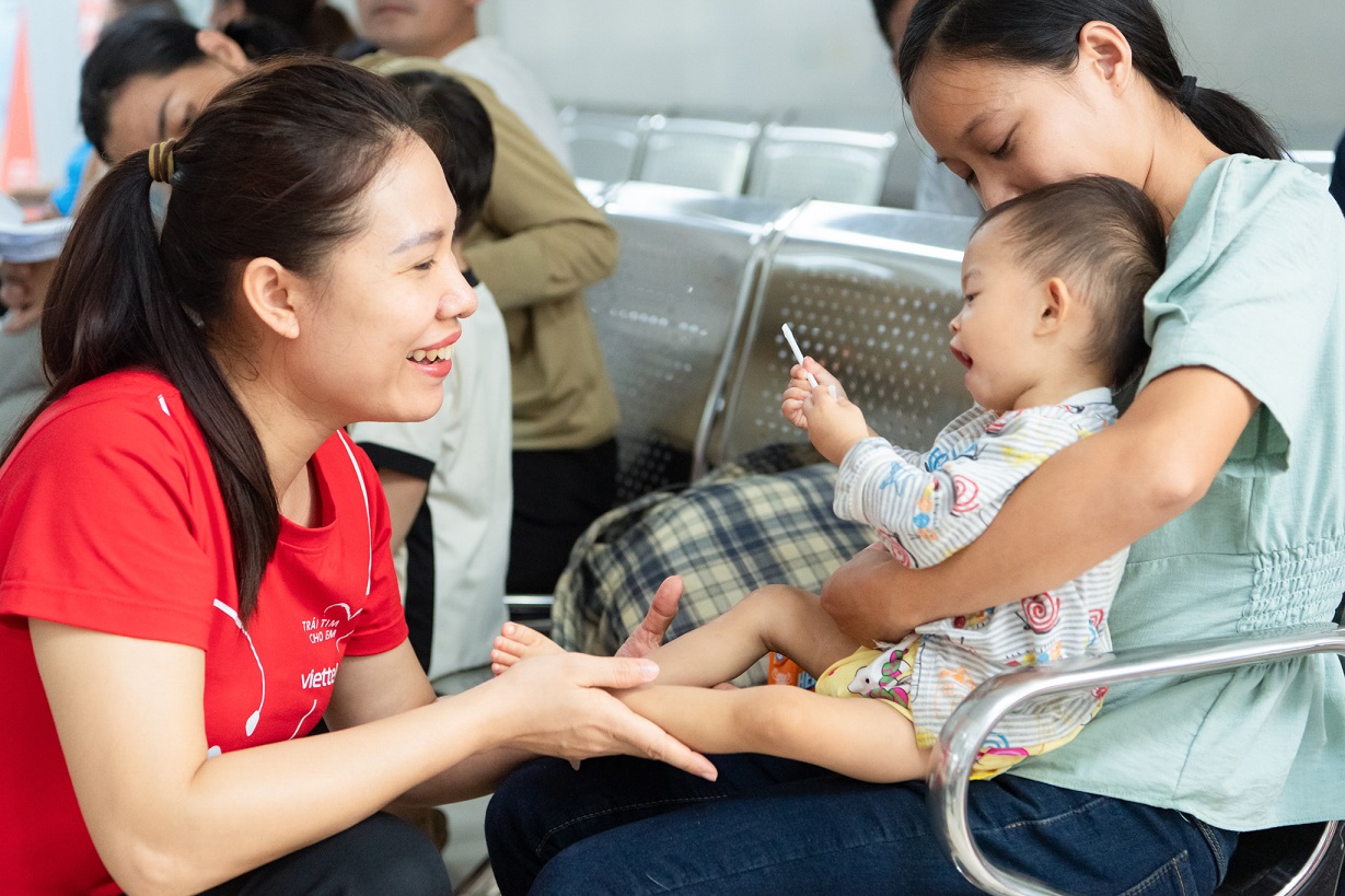 Chương trình "Trái tim cho em" mở rộng đối tượng thụ hưởng, những bệnh được khám chữa - TTCE 3