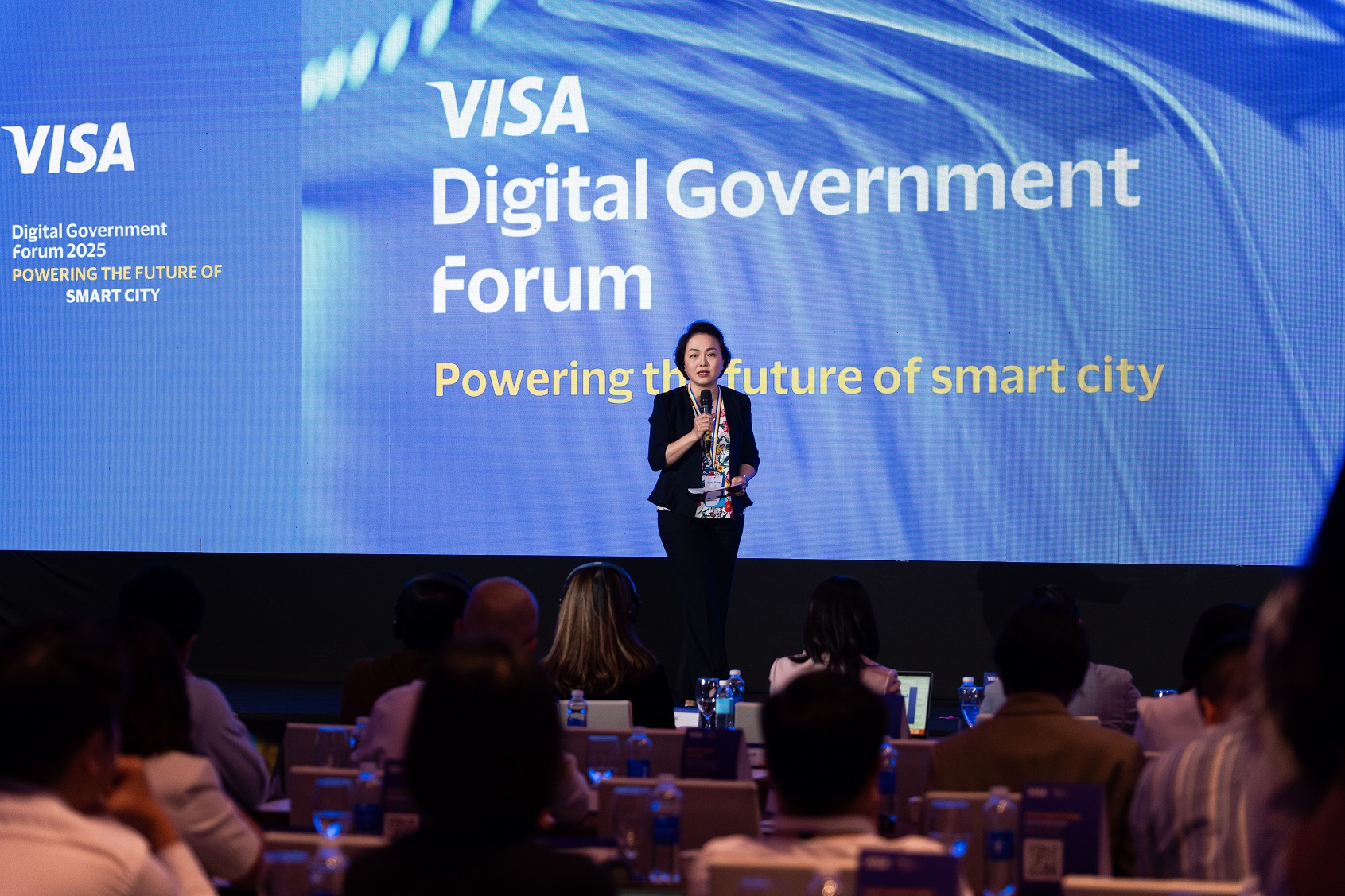 Visa đồng hành cùng Chính phủ Việt Nam thúc đẩy thanh toán số trong việc xây dựng đô thị thông minh tiện nghi, đáng sống - DTP09045