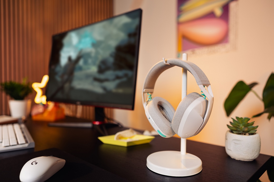 Ngày hội Logitech G Play, loạt sản phẩm mới khiến thế giới game đột phá hơn - High Resolution PNG G321 Lightspeed ENVR White Stand