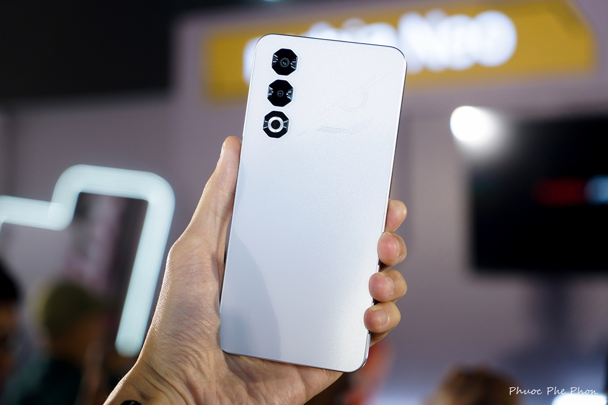 nubia NEO 3 GT 5G phiên bản màu trắng, mát lòng game thủ - 557704984 122132588702941219 7779955508847574200 n