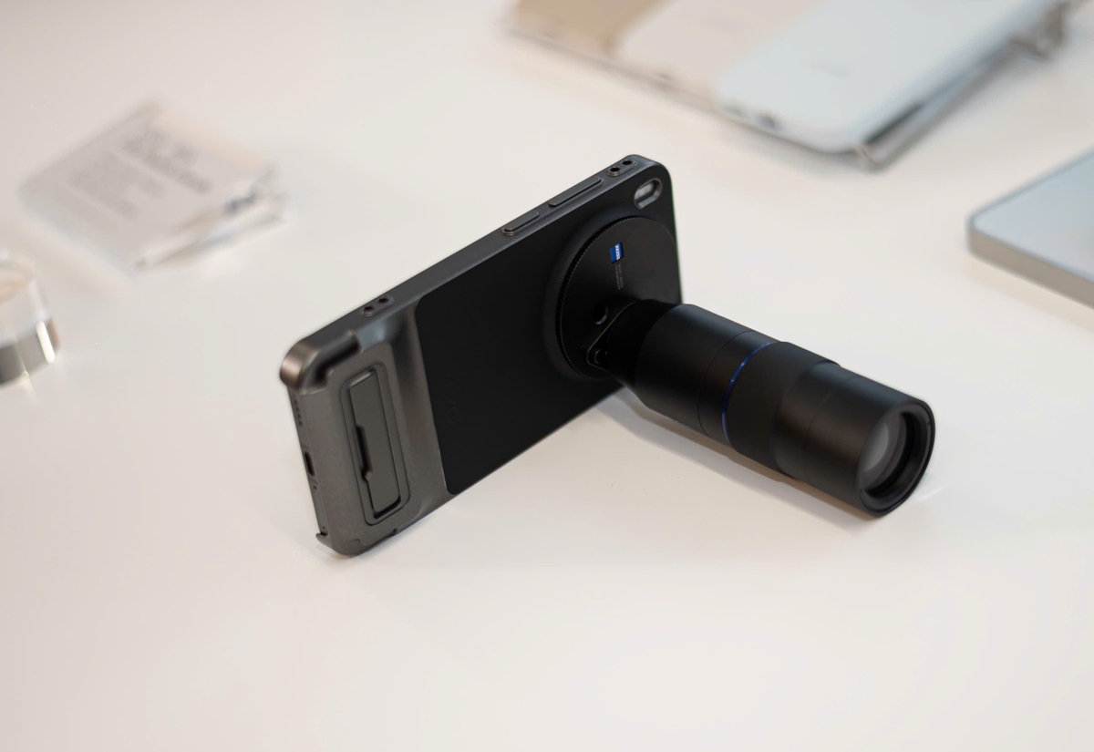 vivo X300 series trình làng ấn tượng với camera ZEISS cảm biến 200MP đột phá - 8f9302ce 500f 4625 893b 2d67fae8df29