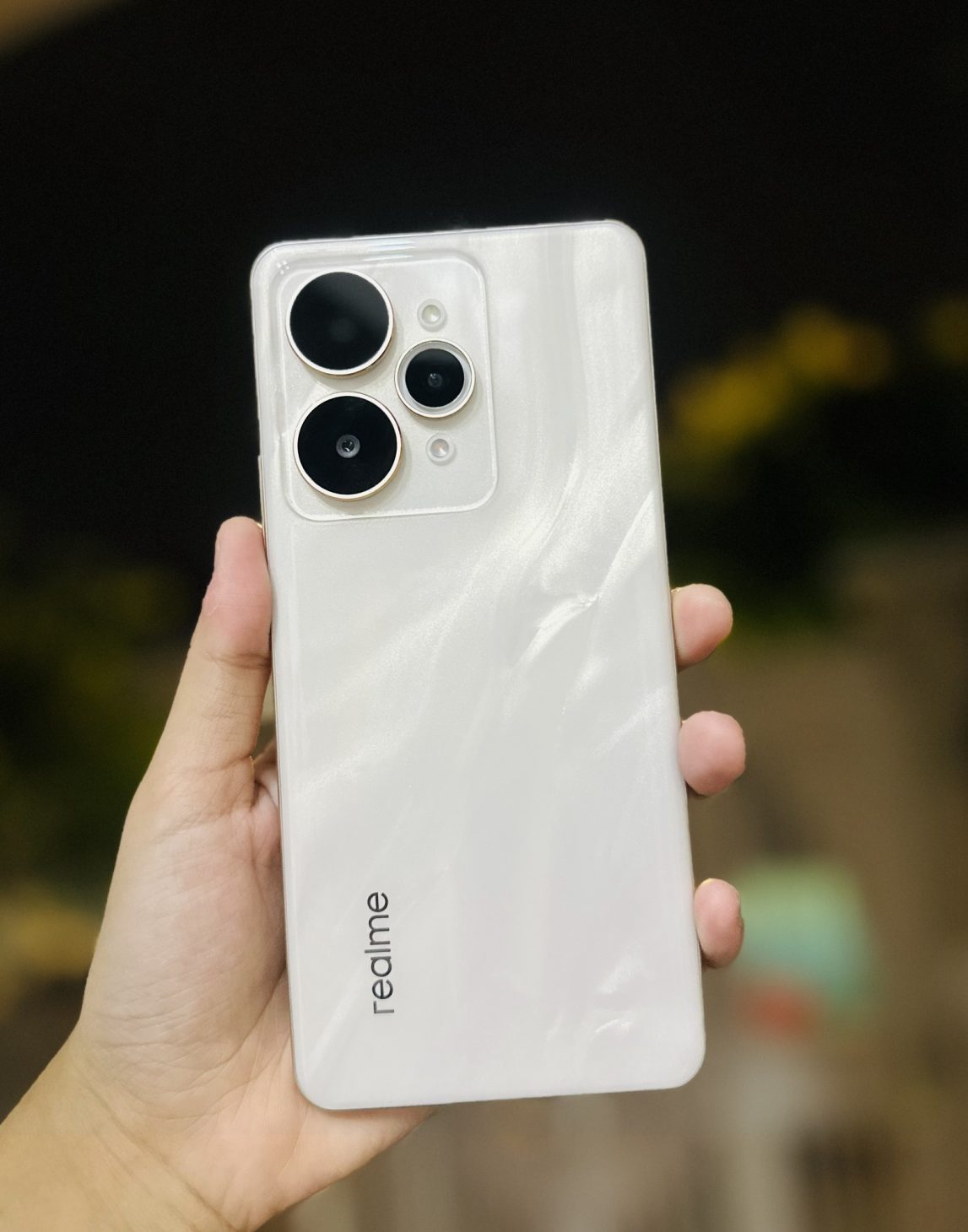 Trải nghiệm realme 15 Pro, pin ‘cực trâu’, độ mỏng ấn tượng và AI Edit Genie hiệu quả 1 Trải nghiệm realme 15 Pro, pin ‘cực trâu’, độ mỏng ấn tượng và AI Edit Genie hiệu quả - Anh 1 Update