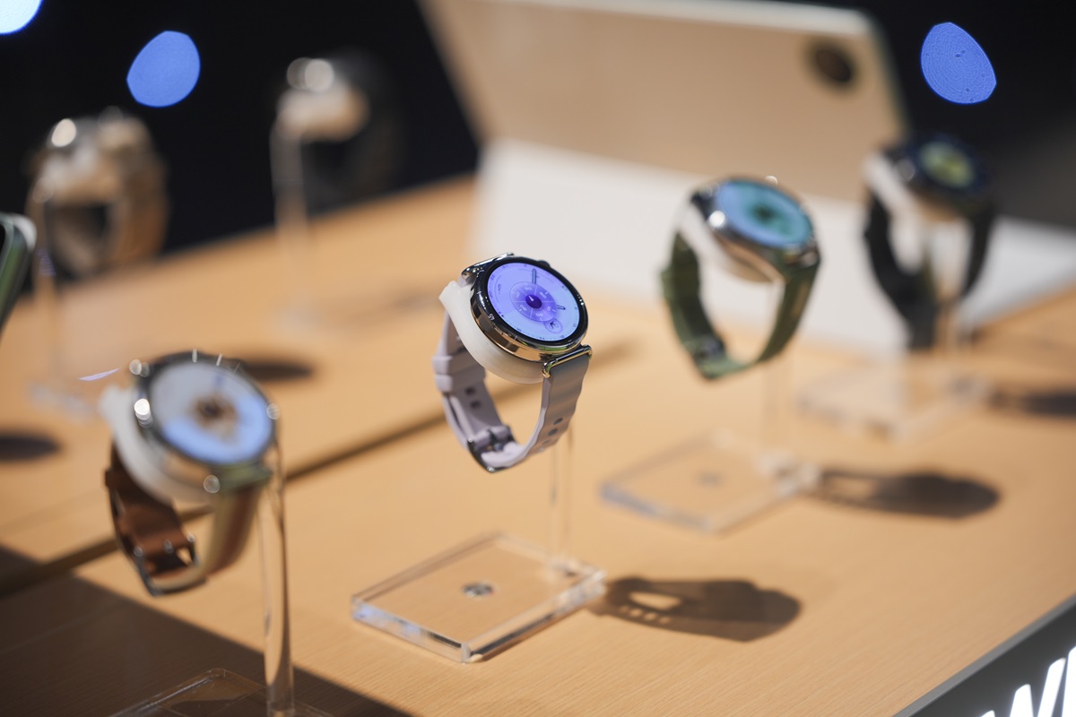 HUAWEI WATCH GT 6 Series: Thiết kế càng mê, nghe gọi qua Facebook, Zalo, chuyển tiền MoMo, chăm sóc sức khỏe toàn diện - Anh 17