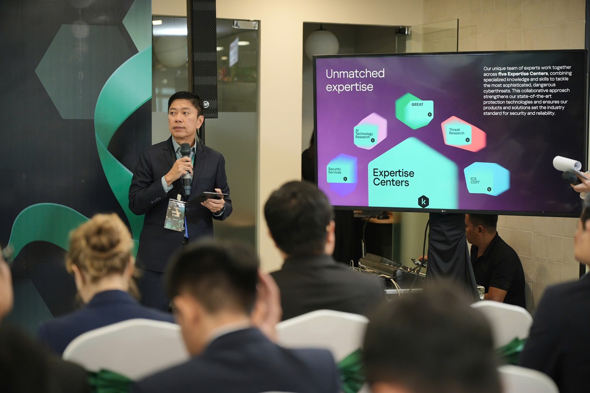 Kaspersky công bố tăng cường hiện diện, đầu tư dài hạn, phát triển nguồn lực bảo mật tại Việt Nam 3 Kaspersky công bố tăng cường hiện diện, đầu tư dài hạn, phát triển nguồn lực bảo mật tại Việt Nam - Anh Kaspersky 5 Kaspersky strengthens presence in Vietnam through strategic investments