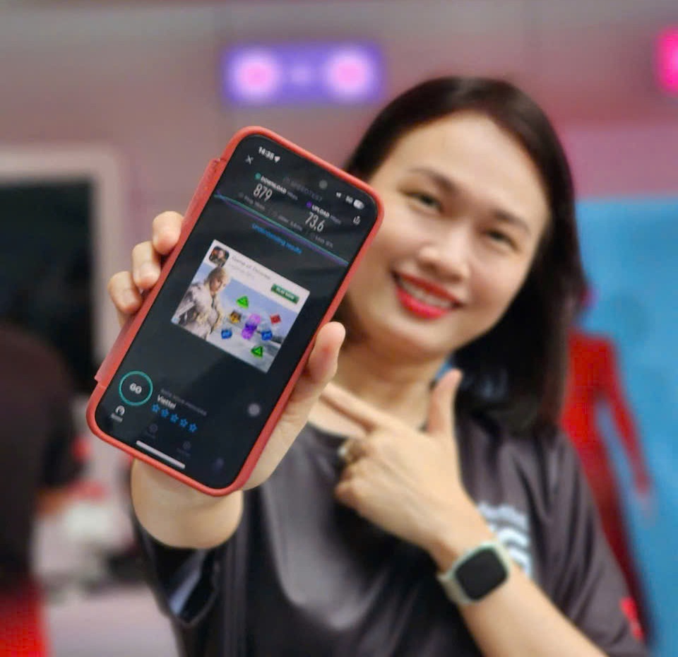 Cơ hội trúng thưởng hơn 1.200 điện thoại iPhone 17 và Galaxy A06 5G khi dùng 5G Viettel - Anh3 1 1