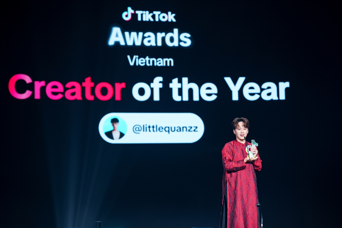 TikTok Awards Việt Nam 2025, vinh 18 cá nhân, tập thể và đối tác, mở rộng giới hạn sáng tạo - Con Co Day