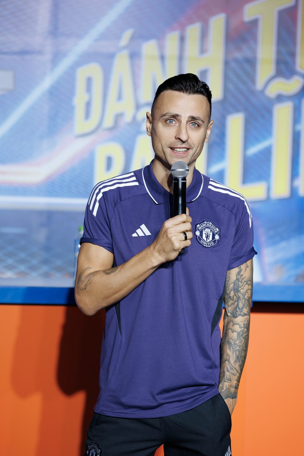 4 danh thủ Manchester United đến Việt Nam, dẫn dắt các đội bóng trong hành trình bất tận Tiger Street Football 2025 - Dimitar Berbatov Huyen thoai Cau lac bo Manchester