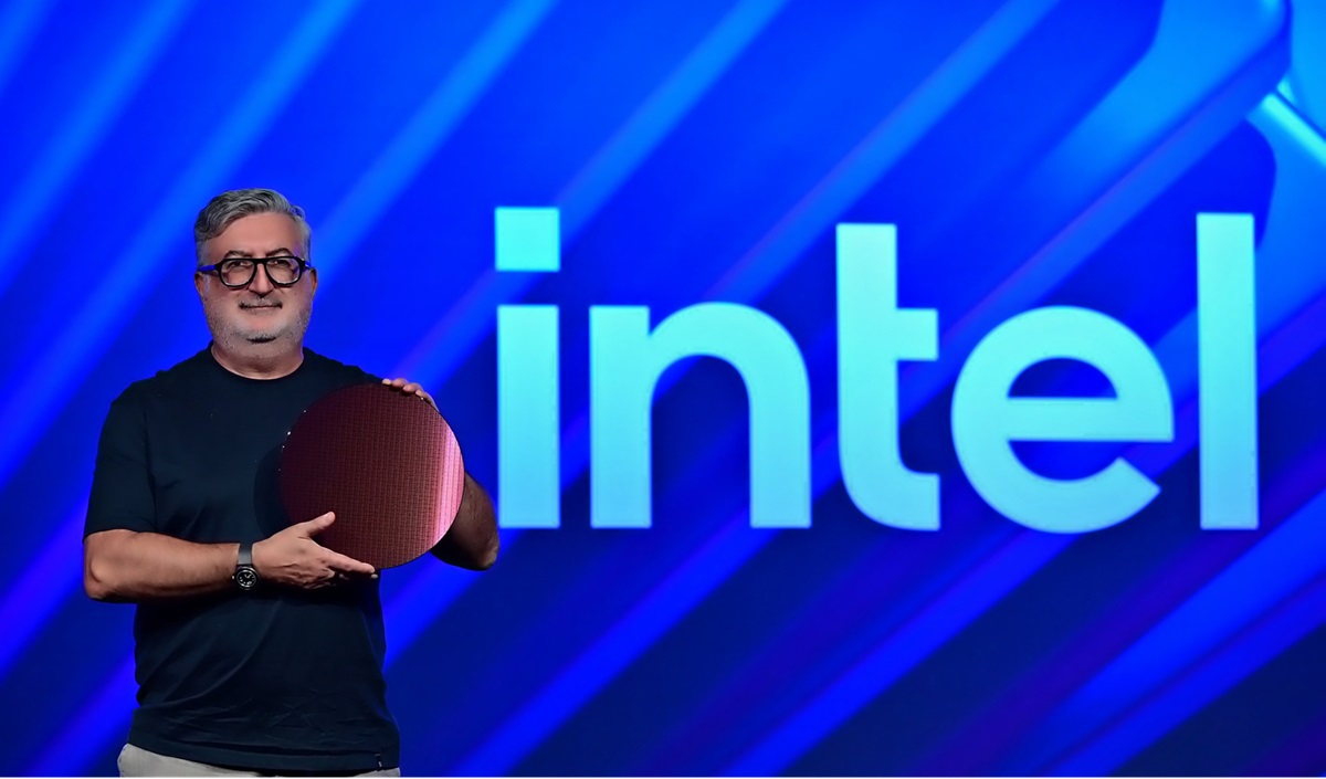 Intel hé lộ kiến trúc vi xử lý sử dụng tiến trình 18A đầu tiên - JC0 9365