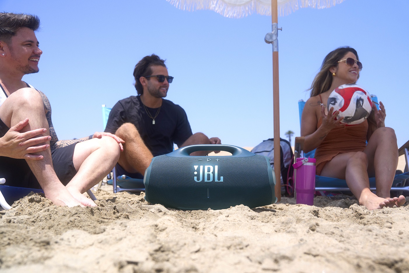 JBL Boombox 4, nhẹ hơn nhưng bền, đẹp, pin dài và âm hay hơn -