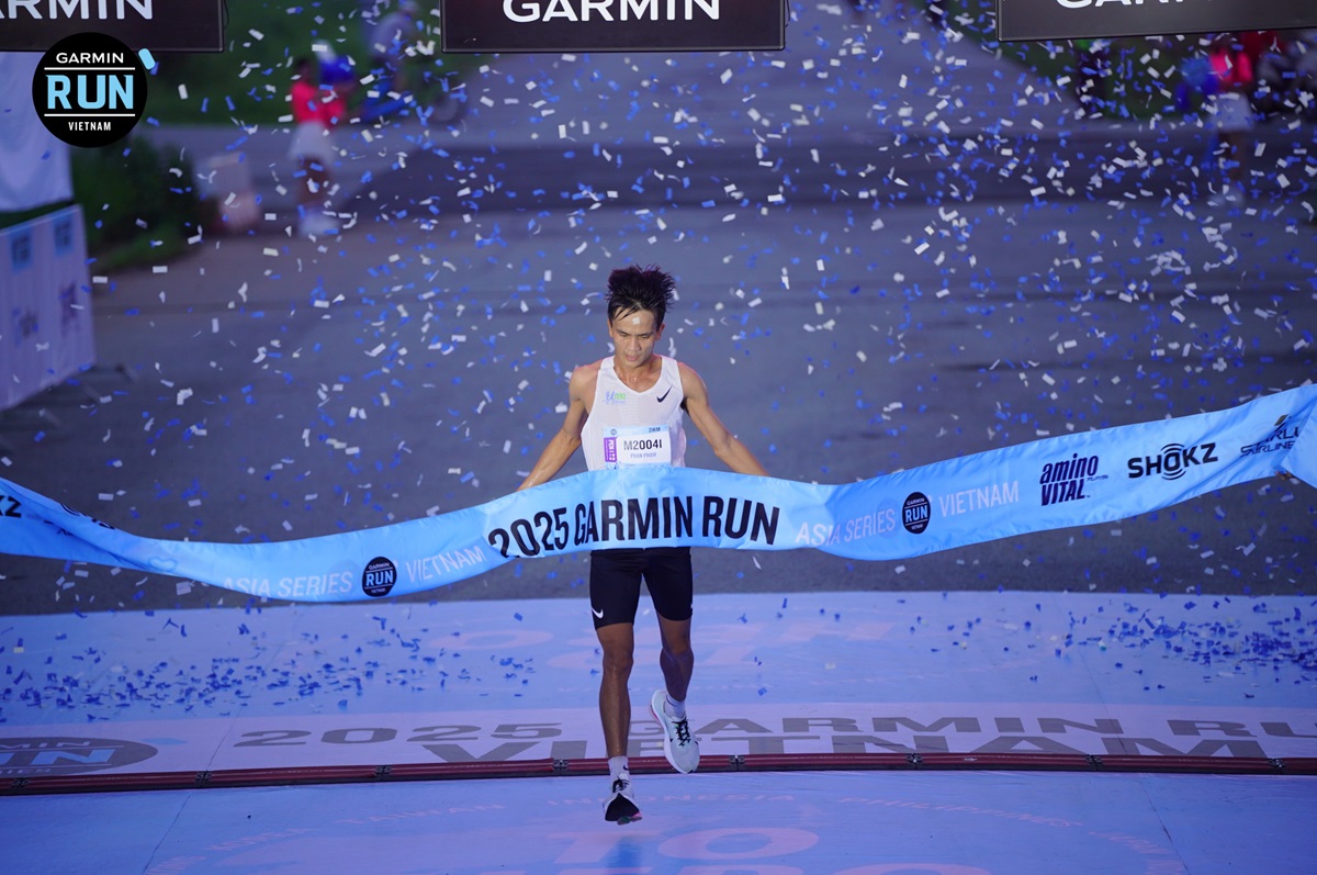 Garmin Run Vietnam 2025: Kiến tạo cộng đồng chạy bộ bền vững với hơn 6.000 runners - Pham Ngoc Phan Top 1 21KM Nam Garmin Run Vietnam 2025