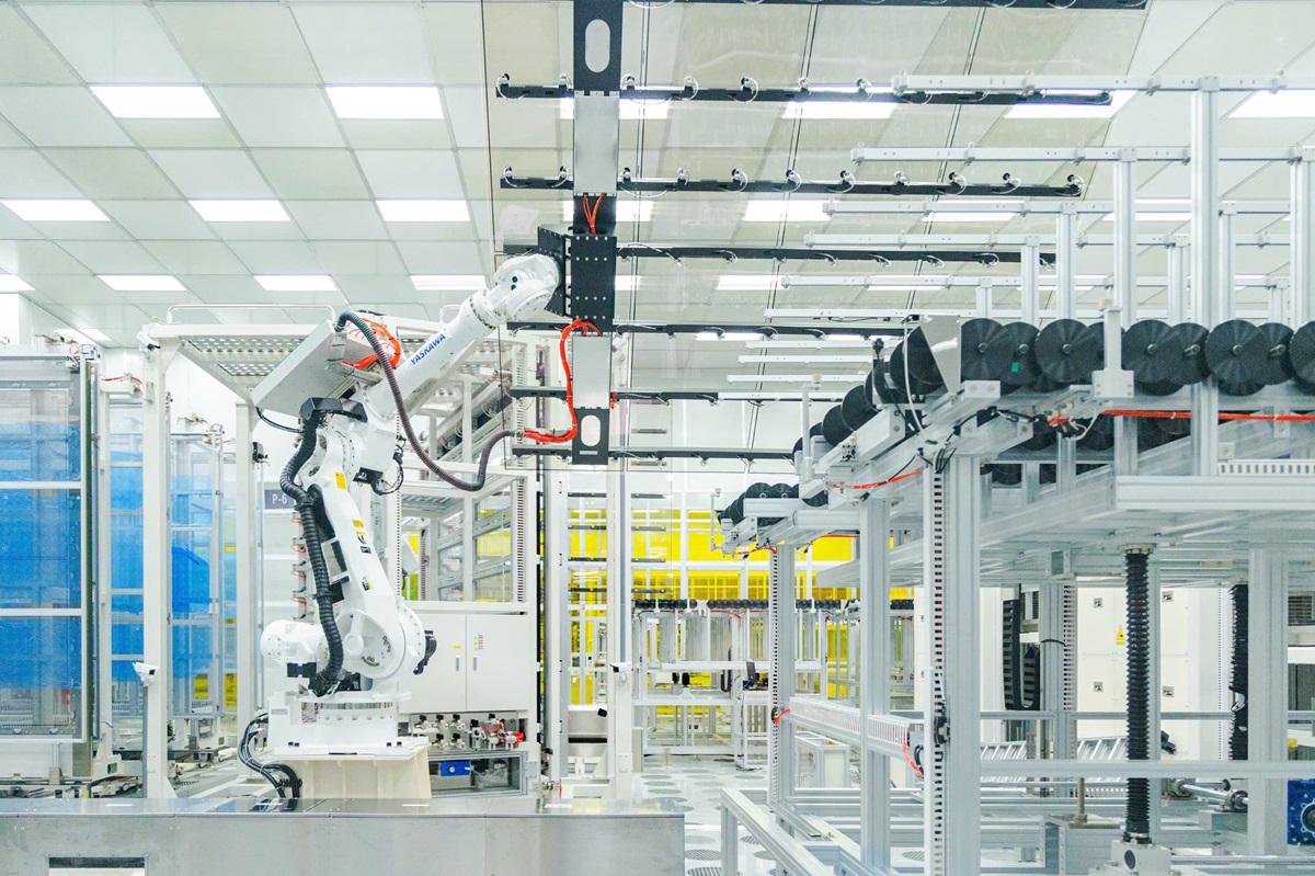 Tham quan 3 nhà máy sản xuất tấm nền, máy điều hòa và tủ lạnh của TCL tại Thâm Quyến 1 Tham quan 3 nhà máy sản xuất tấm nền, máy điều hòa và tủ lạnh của TCL tại Thâm Quyến - TCL CSOT 4