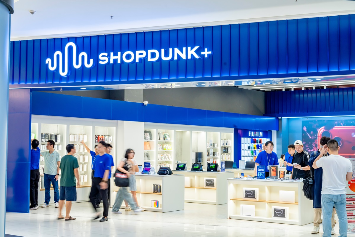 Khai trương cửa hàng ShopDunk+ đầu tiên tại trung tâm thương mại AEON Mall Long Biên - TUA09999 19