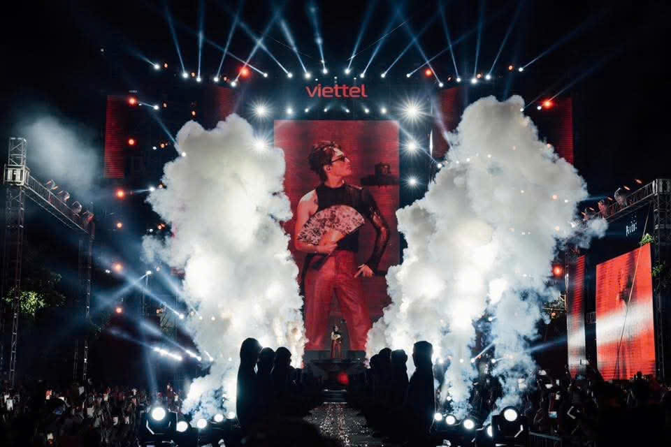 Đêm nhạc Y-FEST 2025 đã sẵn sàng hòa nhịp bùng nổ tại phố đi bộ Nguyễn Huệ vào tối 2/11 2 Đêm nhạc Y-FEST 2025 đã sẵn sàng hòa nhịp bùng nổ tại phố đi bộ Nguyễn Huệ vào tối 2/11 - anh 3 3