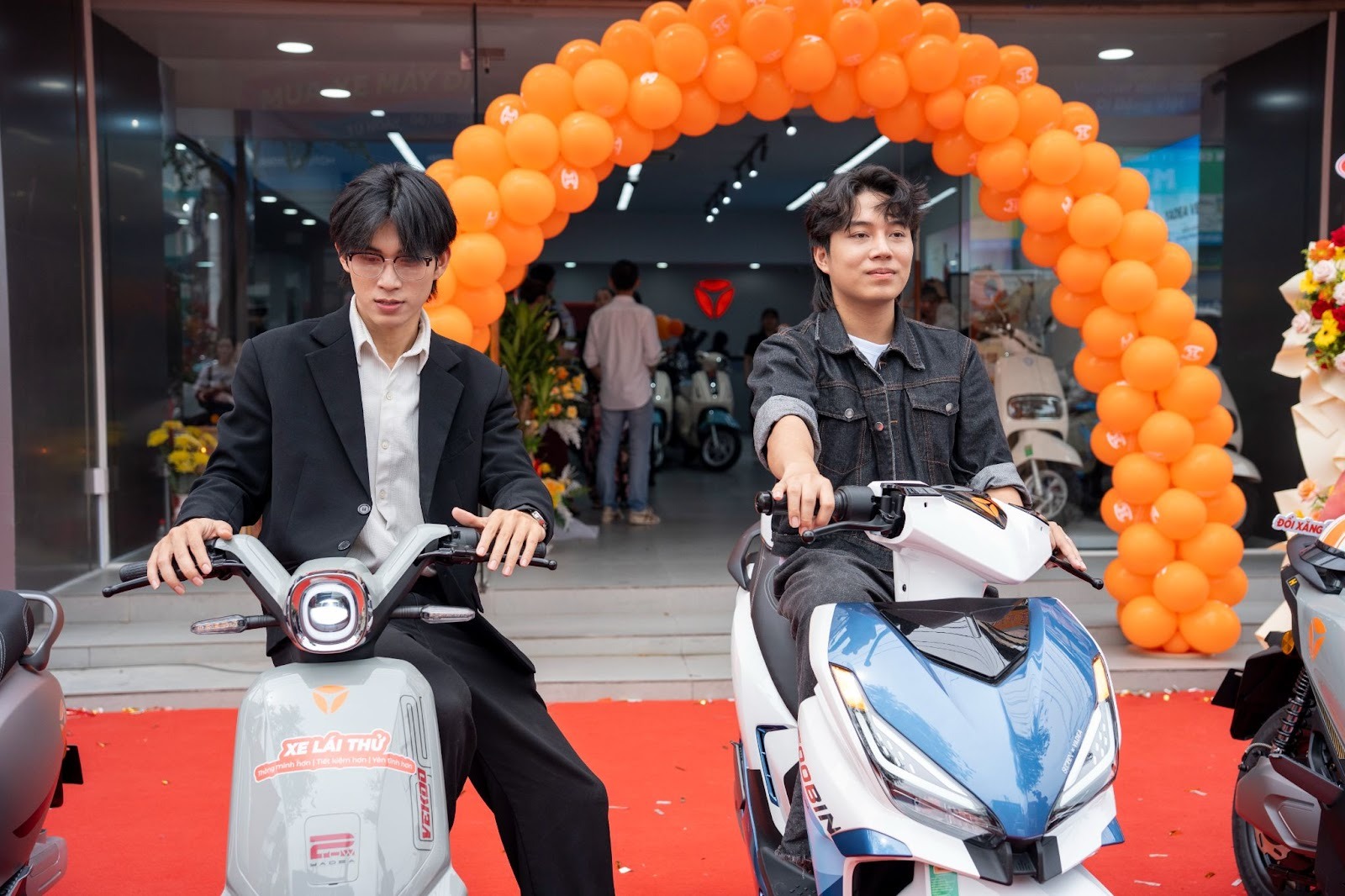 Khai trương Cửa hàng xe điện chính hãng Yadea Plus, bảo hành bảo dưỡng chuẩn quốc tế 2 Khai trương Cửa hàng xe điện chính hãng Yadea Plus, bảo hành bảo dưỡng chuẩn quốc tế - image 25