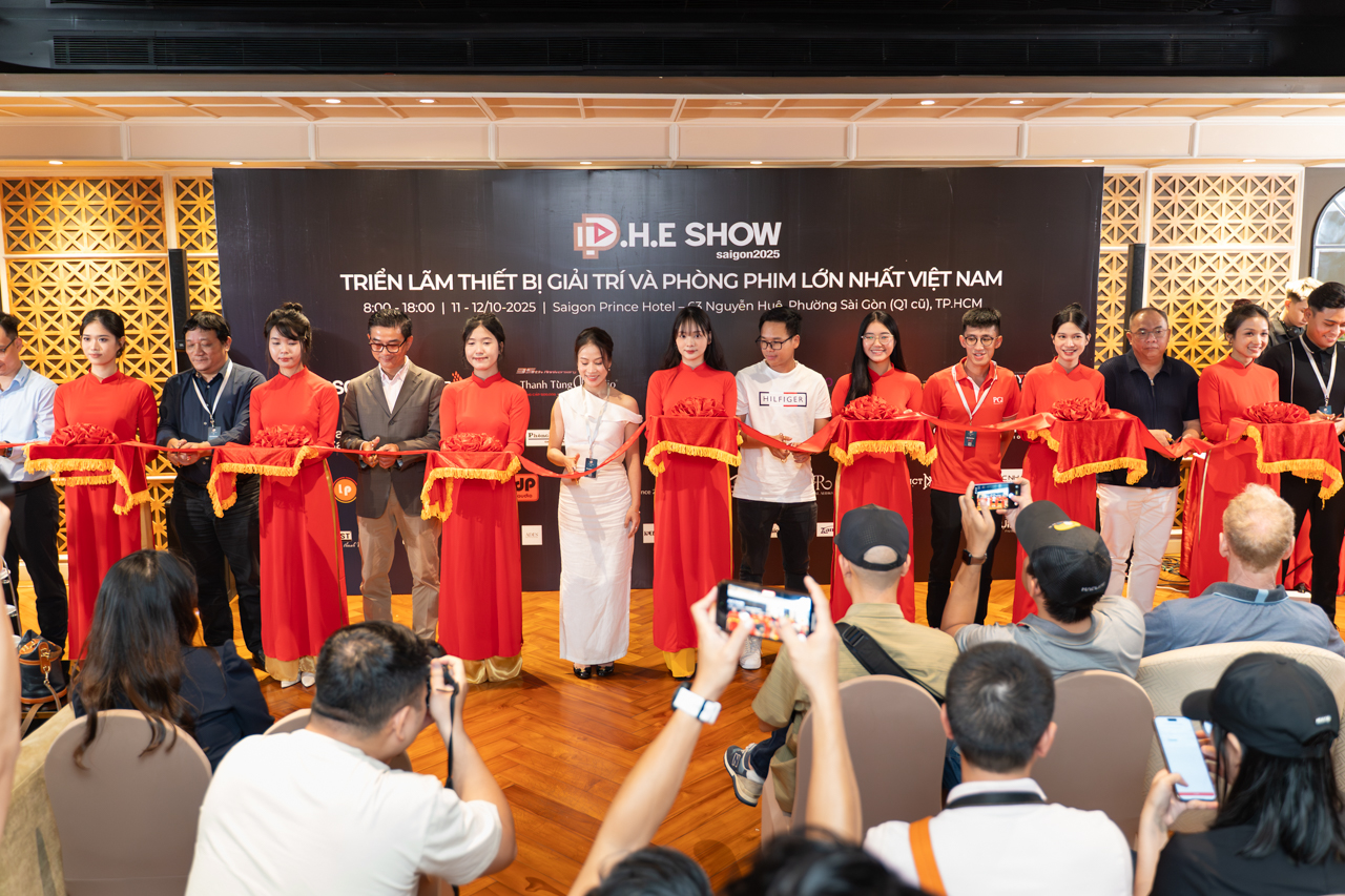 P.H.E. Show 2025 khai mạc, “phê” với thiết bị giải trí và phòng phim lớn nhất Việt Nam - p.h.e show 2025 132 of 41