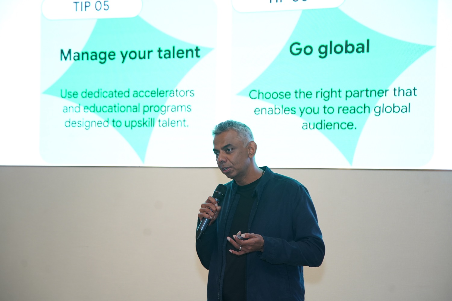 Việt Nam tăng trưởng 65% trong ngành game và ứng dụng, là “cường quốc ứng dụng” 2 Việt Nam tăng trưởng 65% trong ngành game và ứng dụng, là “cường quốc ứng dụng” - Google da tiet lo 10 bi quyet hang dau giup cac nha phat trien dat duoc thanh cong trong linh vuc ung dung tai khu vuc chau A Thai Binh Duong