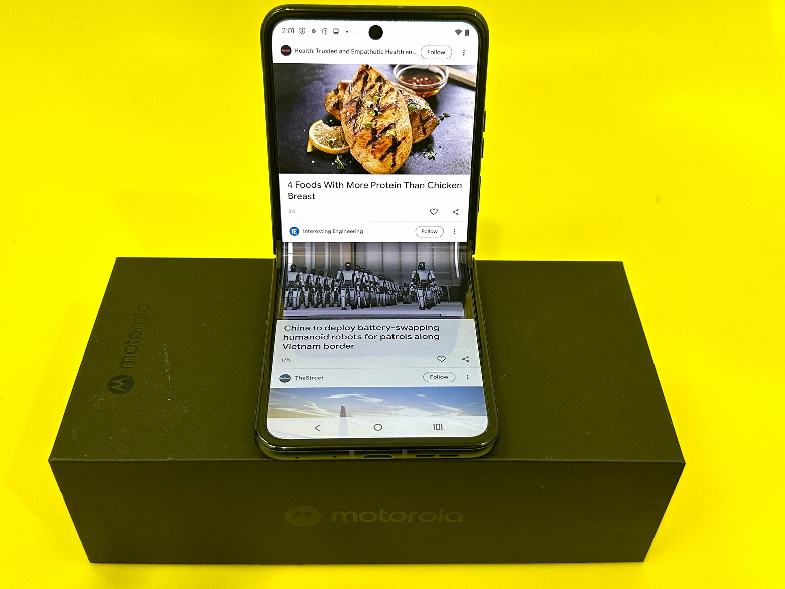 Motorola Razr 60 – Hào quang quá khứ tỏa về hôm nay - IMG 3903