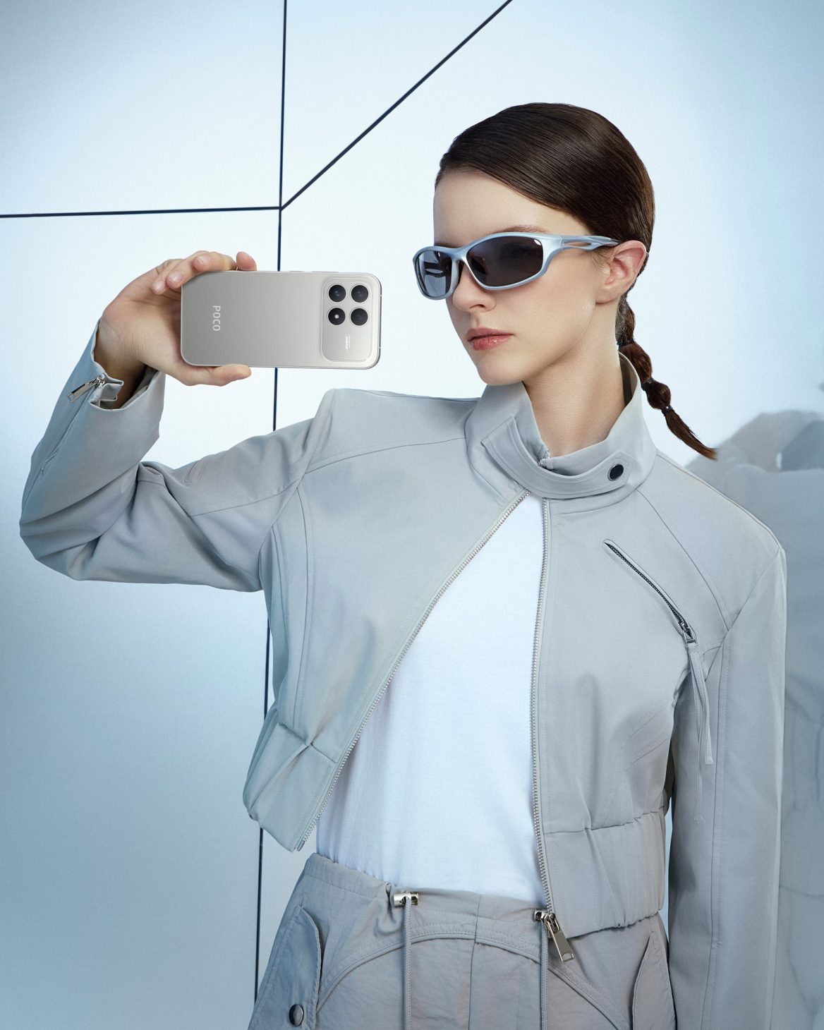 POCO F8 Pro – dòng điện thoại flagship của POCO tái ngộ thị trường Việt - POCO F8 Pro Model 1