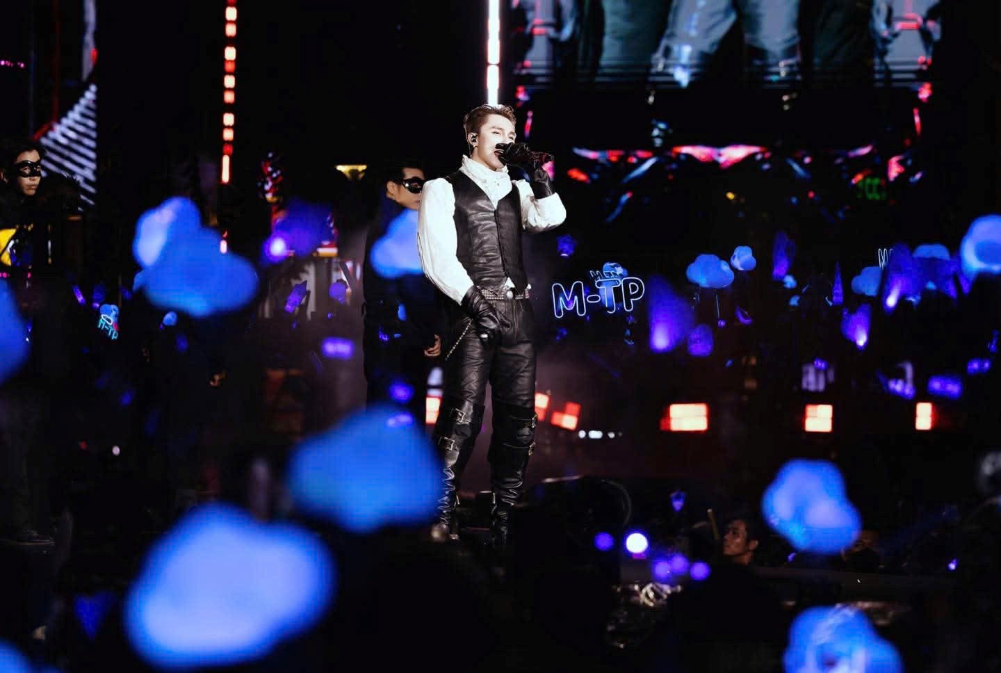 Đêm nhạc Y-Fest 2025: Mãn nhãn, cảm xúc, lập kỷ lục hơn 100.000 khán giả cùng hòa ca, kết nối mượt hai điểm cầu qua sóng 5G Viettel - STung