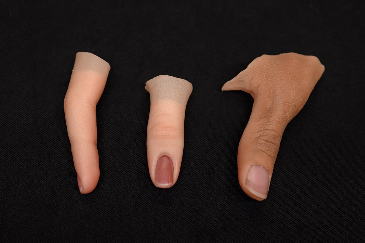 TVT Medical làm chủ được nguyên liệu silicone y tế trong nước - tin vui cho người khuyết tật muốn phục hình thẩm mỹ - TVT Ngon Tay Tham My Co Ban11