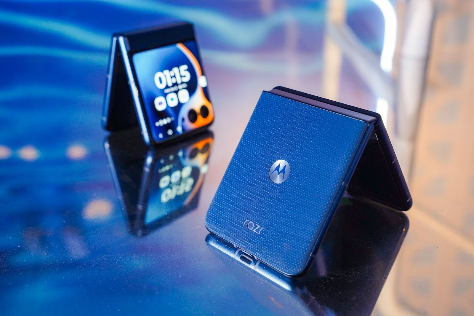 Motorola hào hứng tái xuất thị trường Việt Nam với 5 mẫu điện thoại từ giá phổ thông đến gập cao cấp 5 Motorola hào hứng tái xuất thị trường Việt Nam với 5 mẫu điện thoại từ giá phổ thông đến gập cao cấp - image 31