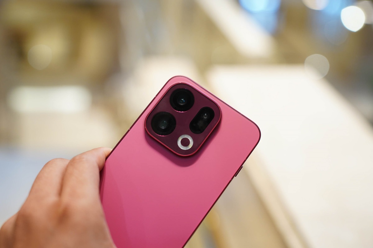 Quyến rũ, mạnh mẽ, bộ AI hoàn toàn mới - OPPO Find X9 sẵn sàng đối đầu trực diện với đối thủ phân khúc cao cấp - op2