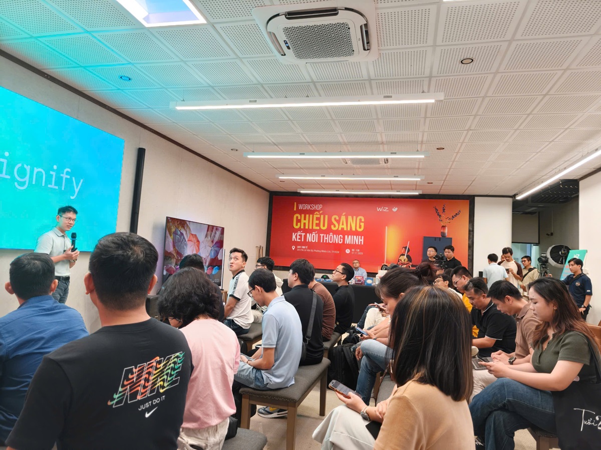 WiZ, biến ánh sáng thành không gian giải trí đậm chất chơi - z7199596047154 d933c998214361a5b763456b21b7f815