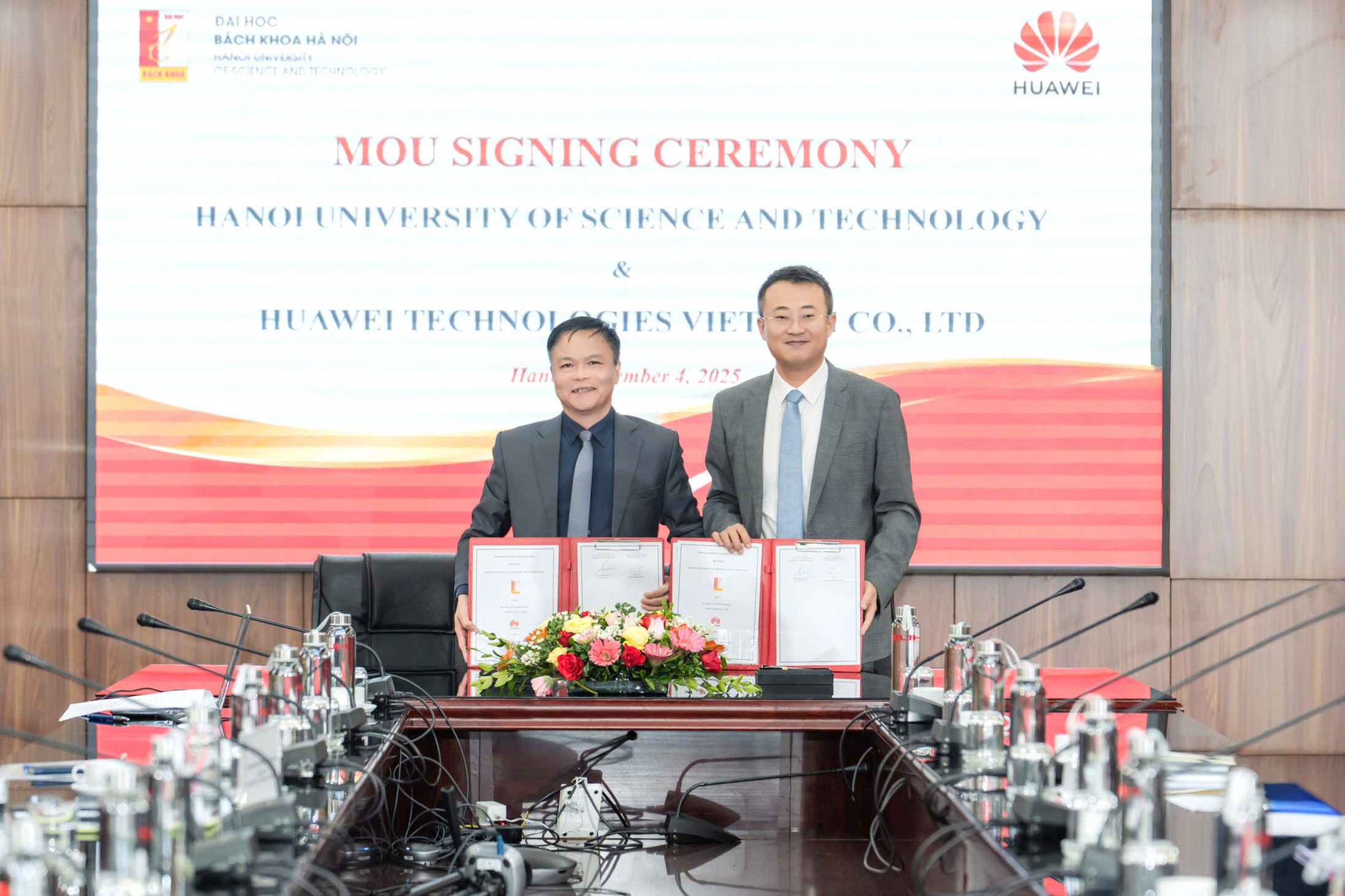 Đại học Bách khoa Hà Nội và Huawei Việt Nam hợp tác trong giáo dục và phát triển nhân tài ICT - 4 MOU Bach Khoa Huawei Viet Nam