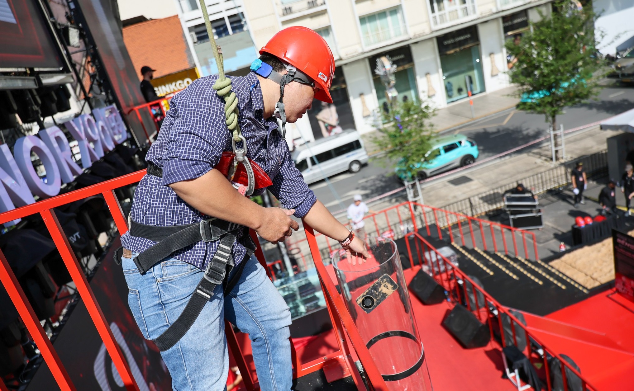 Điện thoại bền vô đối HONOR X9d ra mắt chứng thực hoành tráng tại phố đi bộ Nguyễn Huệ - 595296008 1314897157333980 1362912322171399438 n