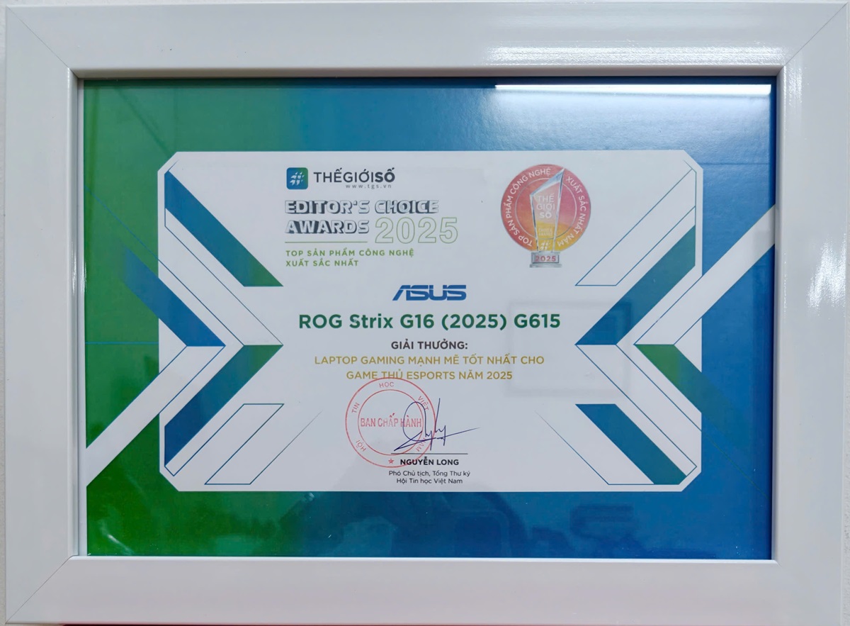 Giải Editor’s Choice Awards 2025: ROG Strix G16 (2025) G615 - Laptop gaming mạnh mẽ tốt nhất cho game thủ eSports năm 2025 - ASUS ROG