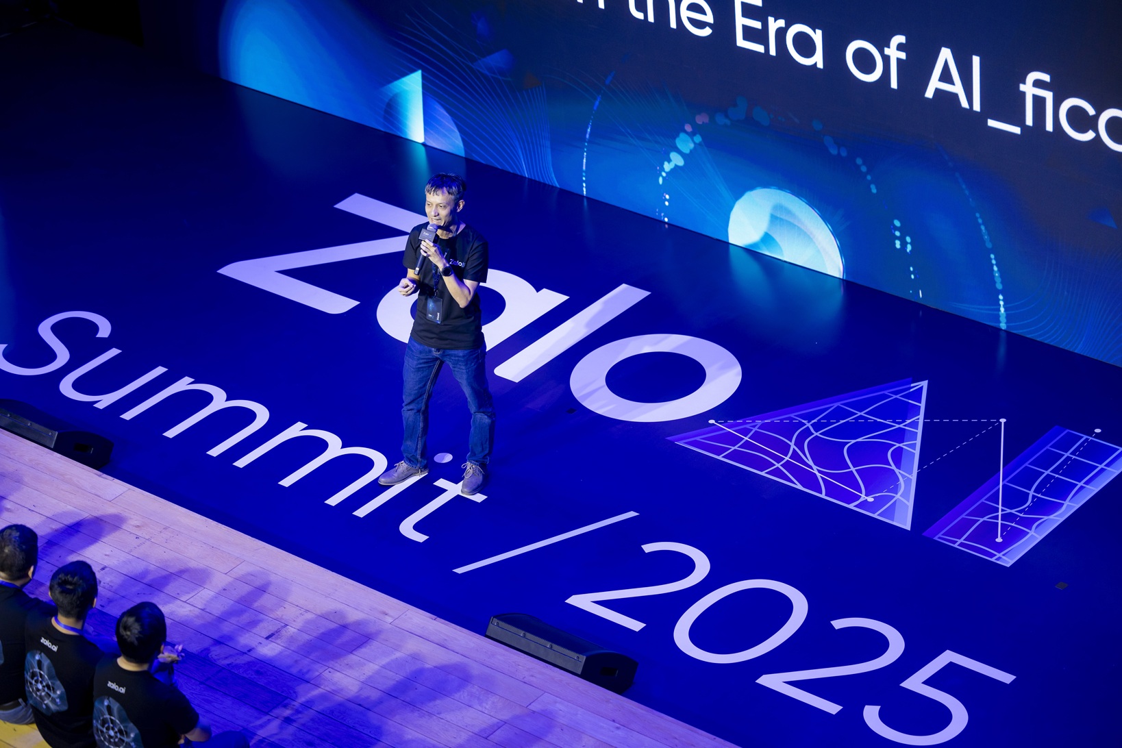 Zalo AI Summit 2025: Hơn 400 kỹ sư AI hội ngộ định hình vị thế Việt Nam trong kỷ nguyên AI hoá - CAN14019