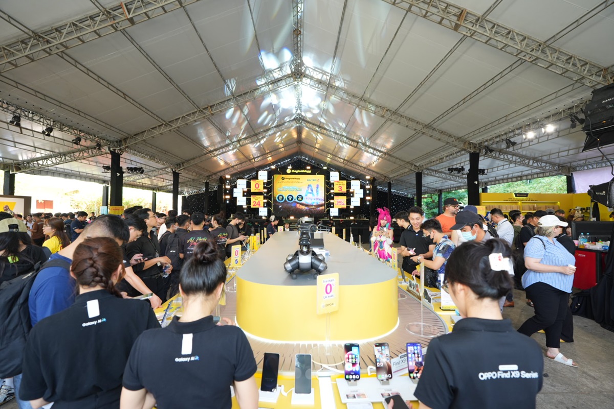 Thế Giới Di Động mở đại tiệc AI, ưu đãi giá loạt sản phẩm tại Nhà Văn hóa Thanh Niên - DSC01507