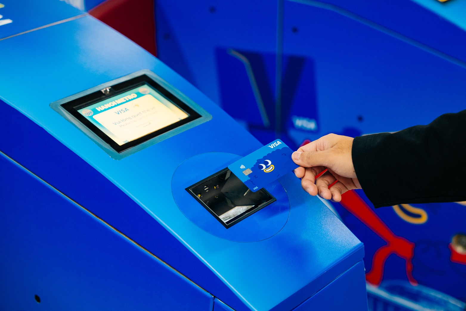 Giải pháp “chạm để di chuyển” đầu tiên của Visa tại Hà Nội, khởi hành trên tuyến Metro 2A (Cát Linh – Hà Đông - Giải pháp thanh toán chạm dể di chuyển của Visa tại Hà Nội trên tuyến Metro 2A 2