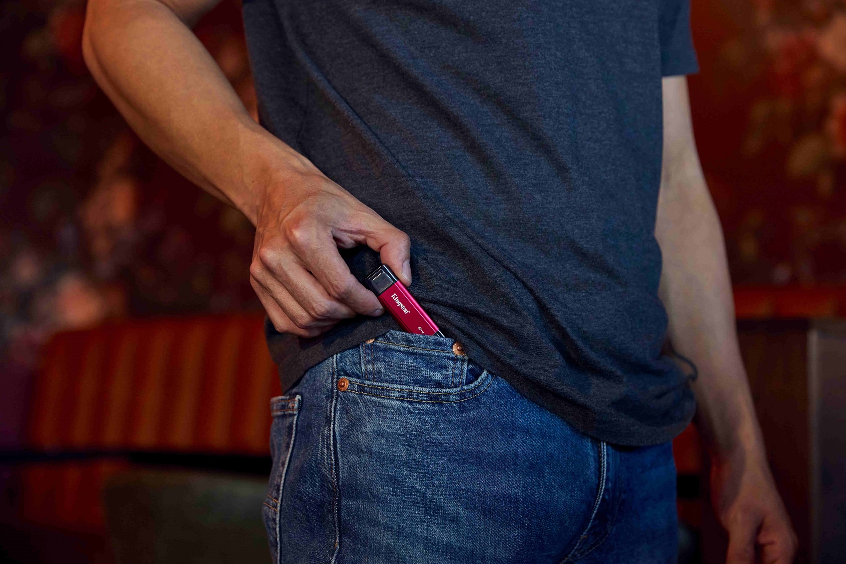 Kingston bán ra ổ SSD có thiết kế không dây cáp - Kingston Dual Portable SSD 03