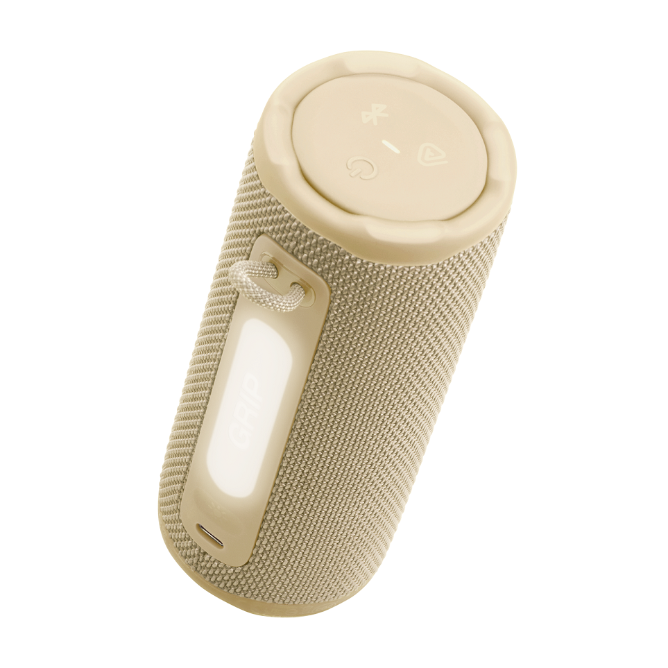 JBL Grip, loa di động nhỏ nhắn, chịu được mọi áp lực, cất tiếng mạnh mẽ 3 JBL Grip, loa di động nhỏ nhắn, chịu được mọi áp lực, cất tiếng mạnh mẽ -