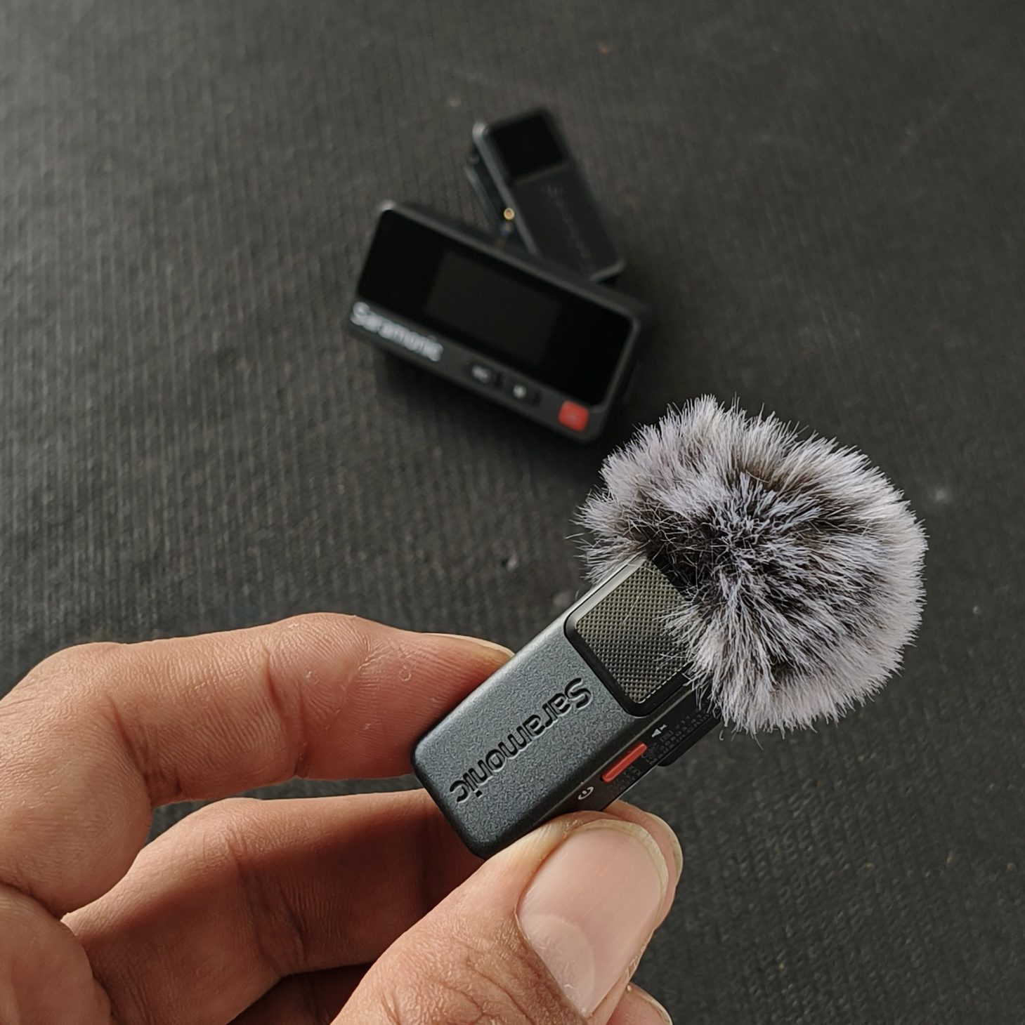 Saramonic Air: Bộ micro hiệu quả cho người mới bắt đầu làm sáng tạo nội dung số - Saramonic Air 20251221 161703