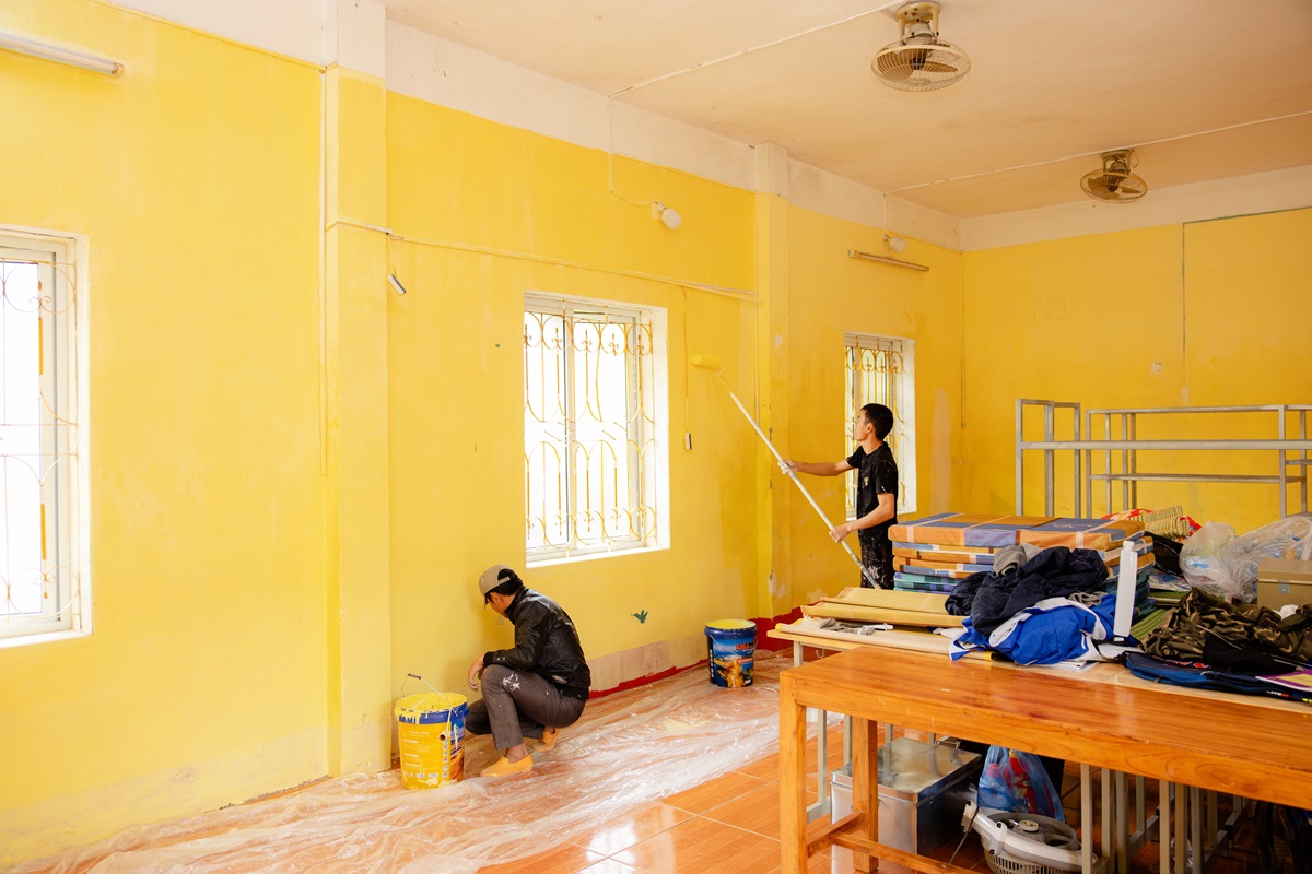 Chiến dịch Xiaomi Renovation 2025: Cải tạo trường, tặng thiết bị dạy học, khắc phục hậu quả sau thiên tai 2 Chiến dịch Xiaomi Renovation 2025: Cải tạo trường, tặng thiết bị dạy học, khắc phục hậu quả sau thiên tai - Xiaomi Renovation Tuyen Quang 13