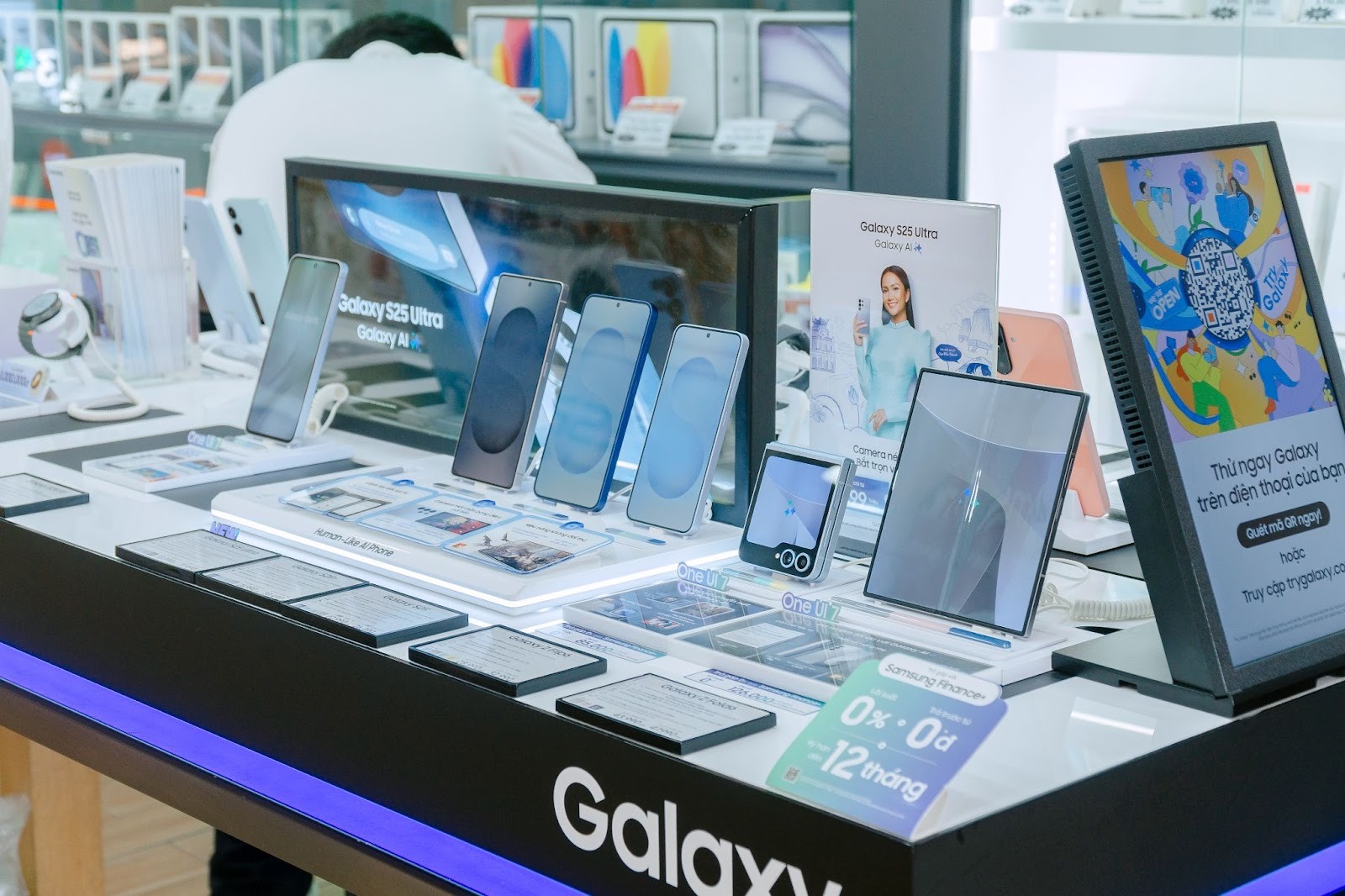 Ngày sale công nghệ 12.12: iPhone 17 Pro Max giảm sâu, phụ kiện chỉ từ 59.000 đồng - image 30