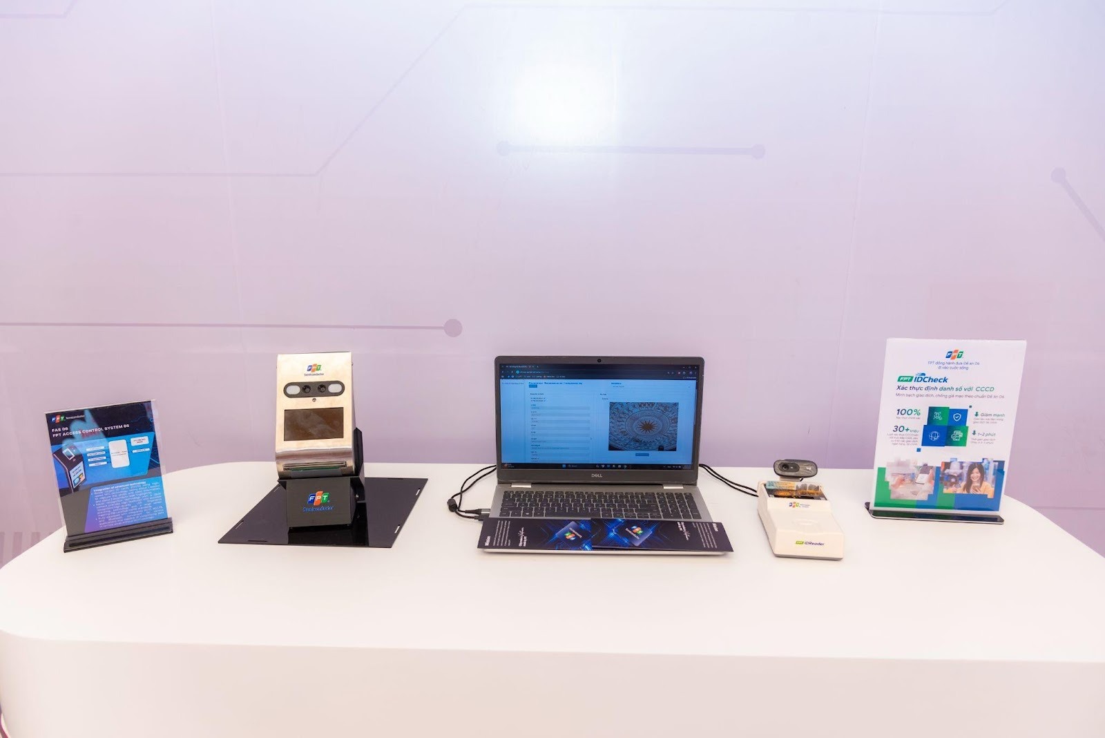 Sơ kết 4 năm triển khai Đề án 06, FPT trình diễn hệ sinh thái đa dạng các giải pháp - image 58