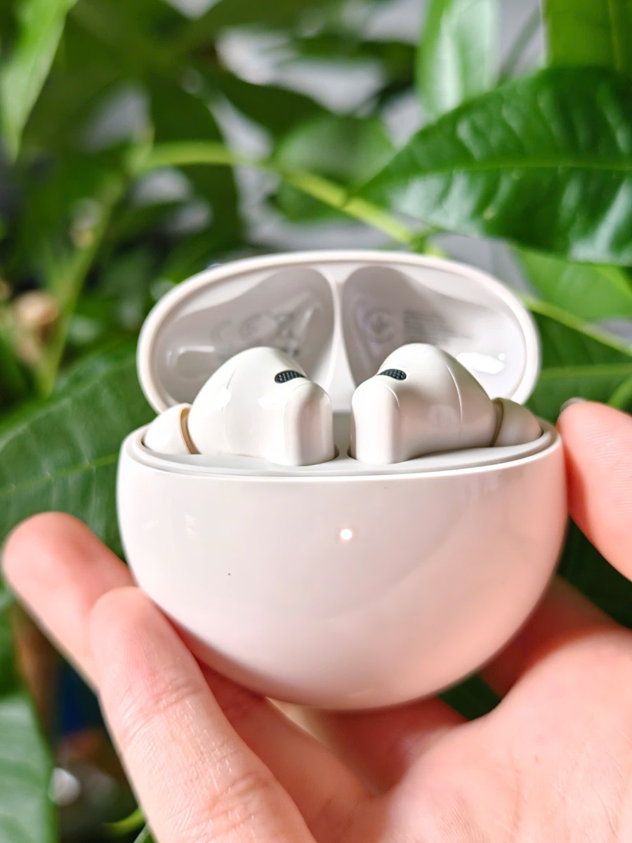 Tai nghe HUAWEI FreeBuds 7i, lựa chọn lý tưởng cho người trẻ muốn tận hưởng âm nhạc, không gian riêng biệt - z7287815864920 b7e5345cbcfaa8c40e29be9914918745