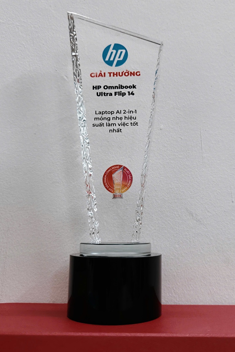 Giải Editor’s Choice Awards 2025: HP OmniBook Ultra Flip 14 - Laptop AI 2-in-1 mỏng nhẹ, hiệu suất làm việc tốt nhất - z7445889676207 c30593d05bccd13dd539cce962793cfd
