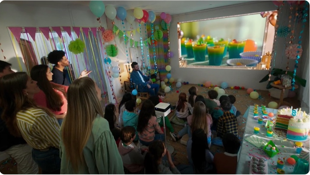 Epson ra mắt máy chiếu giải trí di động Lifestudio tích hợp loa nghe nhạc và đèn bàn - Screenshot 2026 01 23 172810