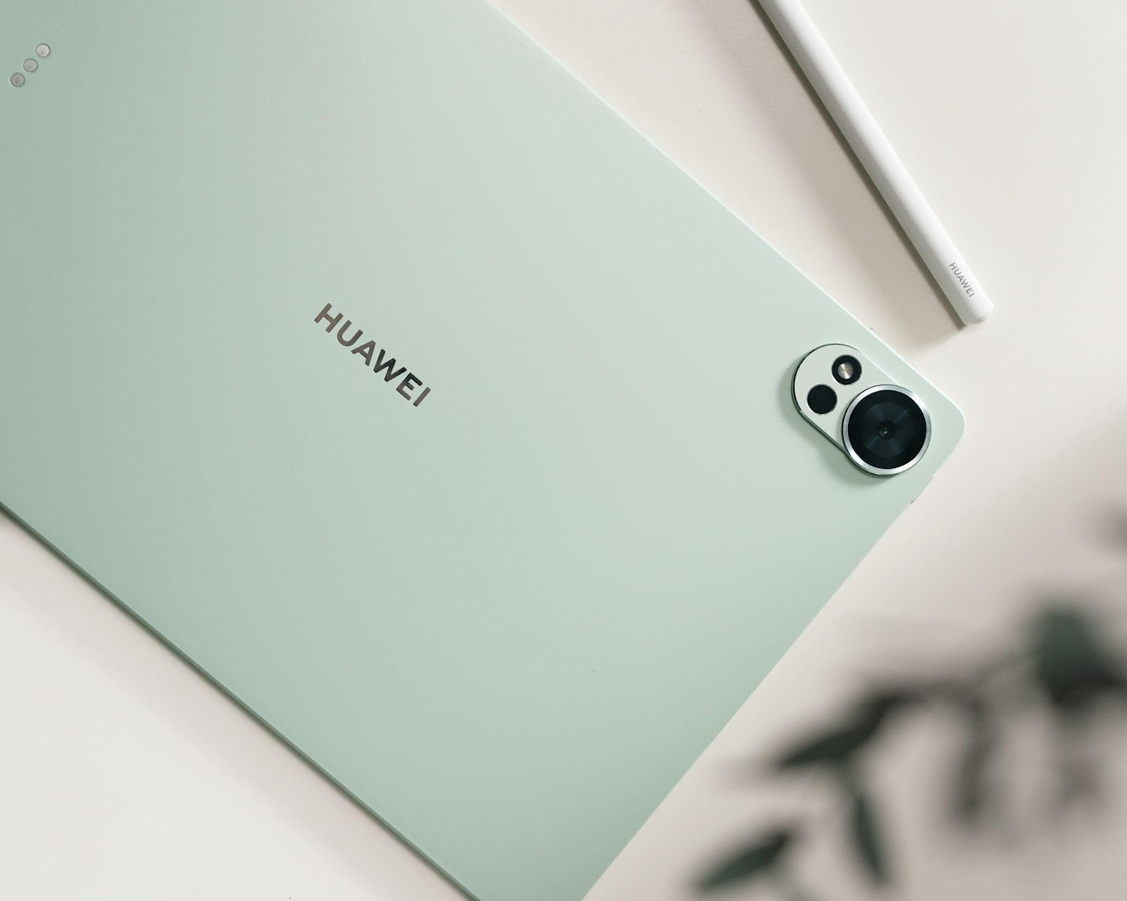 Ra mắt HUAWEI MatePad 12 X, máy tính bảng mỏng nhẹ, độc đáo bút bóp xoay chạm hỗ trợ sáng tạo 1 Ra mắt HUAWEI MatePad 12 X, máy tính bảng mỏng nhẹ, độc đáo bút bóp xoay chạm hỗ trợ sáng tạo - image 1