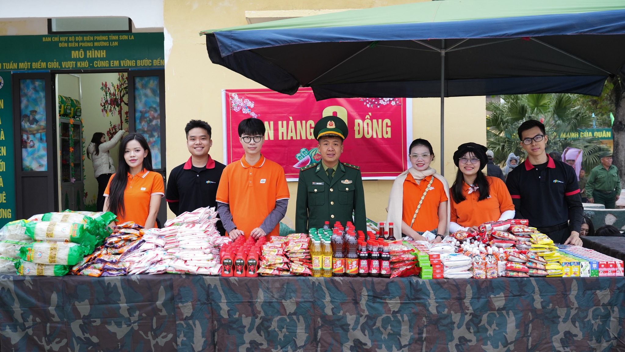 FPT Shop trao phòng học công nghệ cho học sinh vùng biên giới tỉnh Sơn La - 7 2