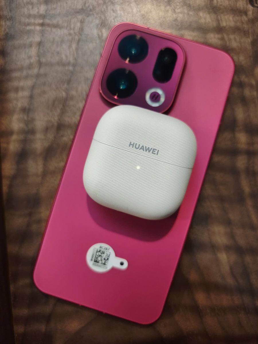 Tai nghe HUAWEI FreeClip 2: Vừa thưởng thức âm nhạc, vừa khuyên tai cá tính, quà đẹp cho lễ Tình nhân - z7525719128991 2a9806992ffd535d45db4a66ed75e607